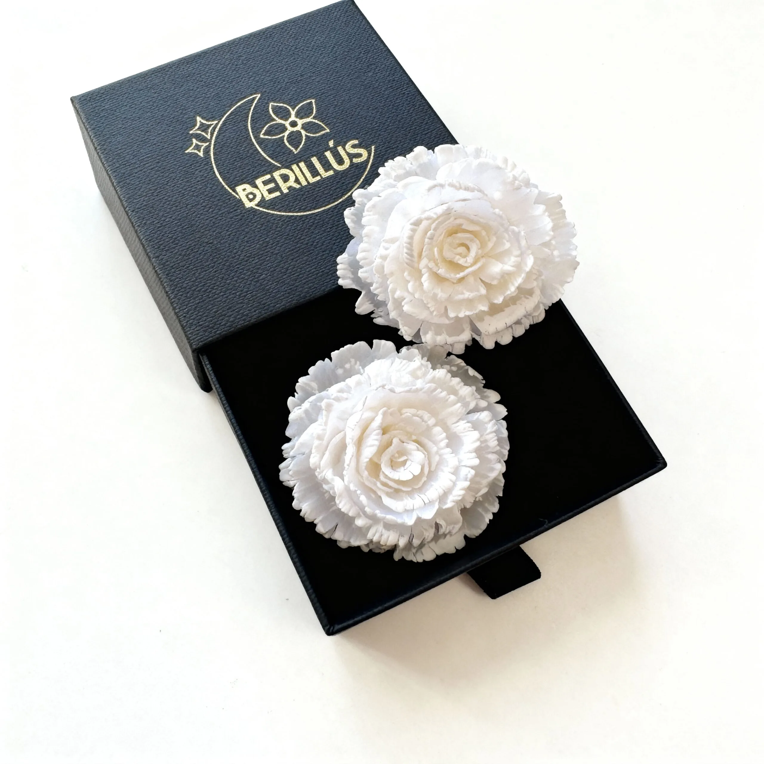 Pendientes Clavel Blanco 4,5 cm - Imagen 8