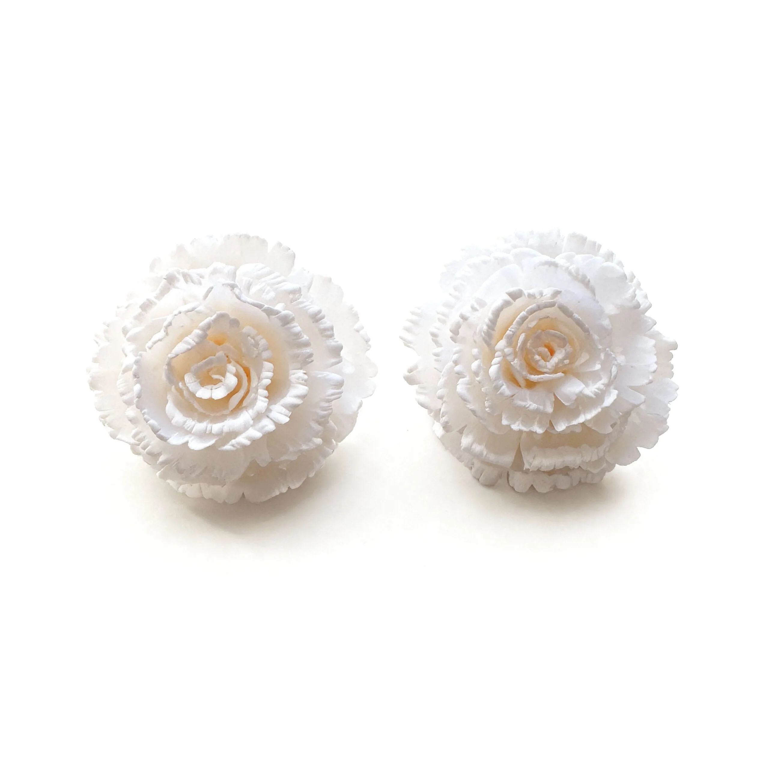 Pendientes Clavel Blanco 4,5 cm